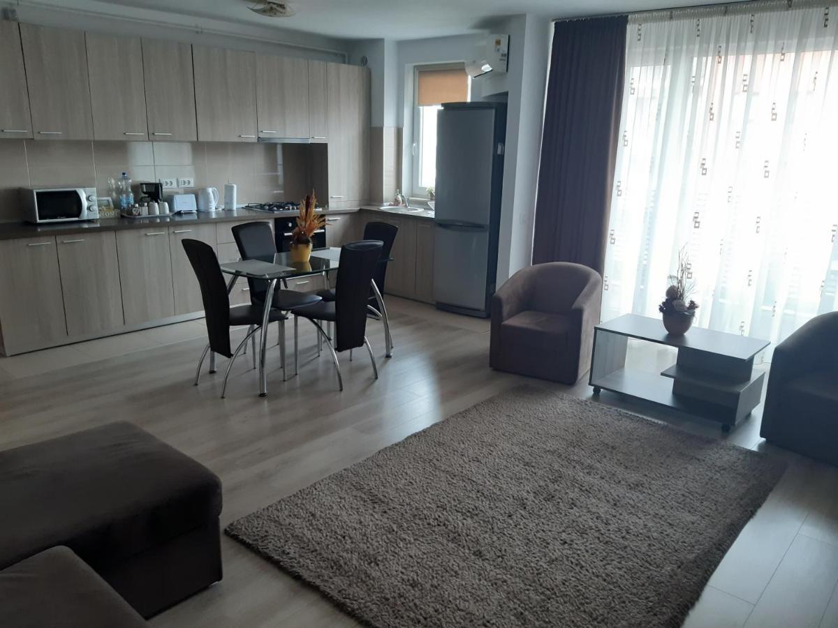 Apartament Marcel - Coresi Mall Braşov Eksteriør bilde